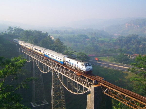 印尼Cikurutug大桥