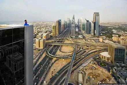 迪拜塔有多高