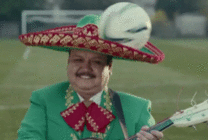 墨西哥帽子里转足球动态图