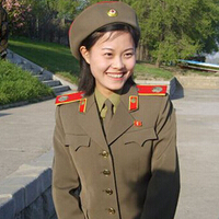 朝鲜集中营，漂亮女兵无人敢娶！
