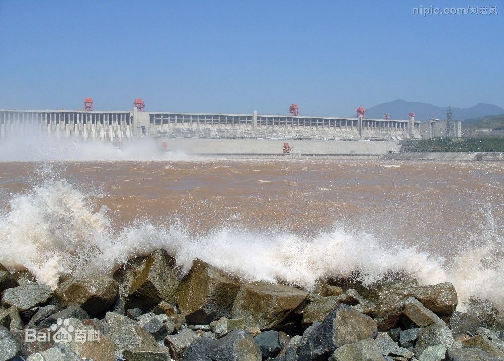 三峡大坝的危害，严重阻碍长江航运的畅通！