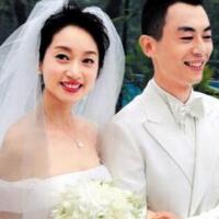 朱亚文沈佳妮结婚照，甜蜜幸福！