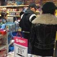 杨幂刘恺威逛超市，直接粉碎离婚谣言