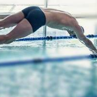 跳水头部触底致瘫，游泳馆承担15%责任