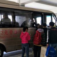 北京设免费摆渡车，助旅客快速离开车站