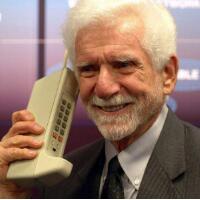谁发明了电话，安东尼奥·梅乌奇！